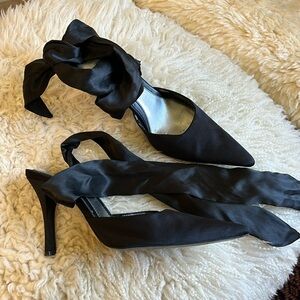 Vintage silk ankle wrap satin evening high heels Nine West sz 7 Black